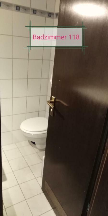 רויטלינגן Sroom 118 And 119 In Center מראה חיצוני תמונה