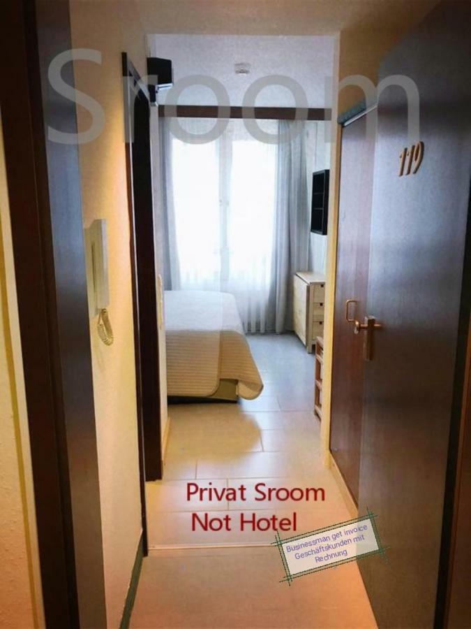 רויטלינגן Sroom 118 And 119 In Center מראה חיצוני תמונה